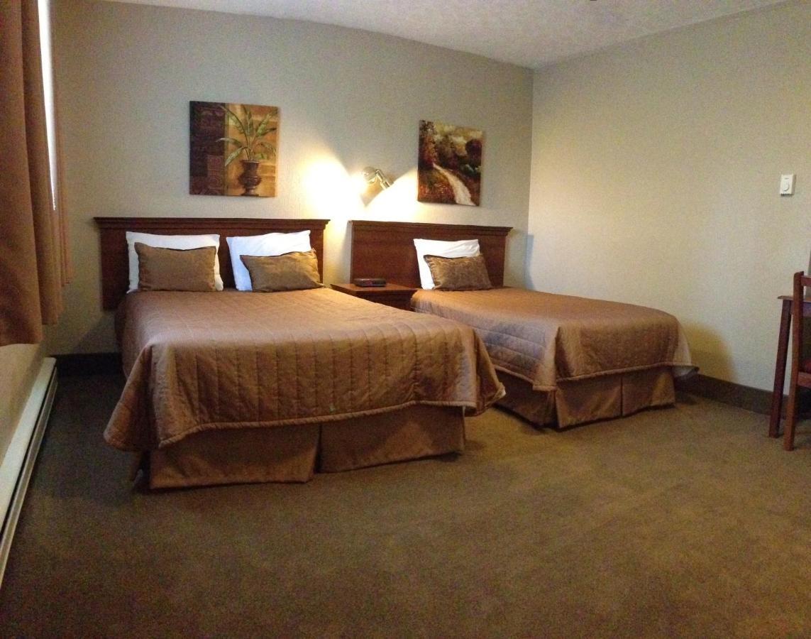 Majers Motel Stratford Room photo