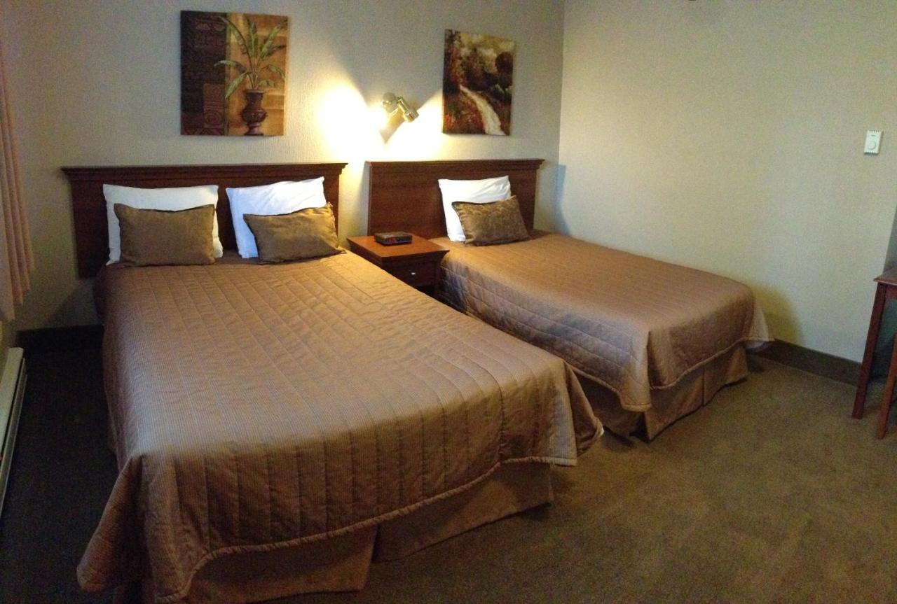 Majers Motel Stratford Room photo